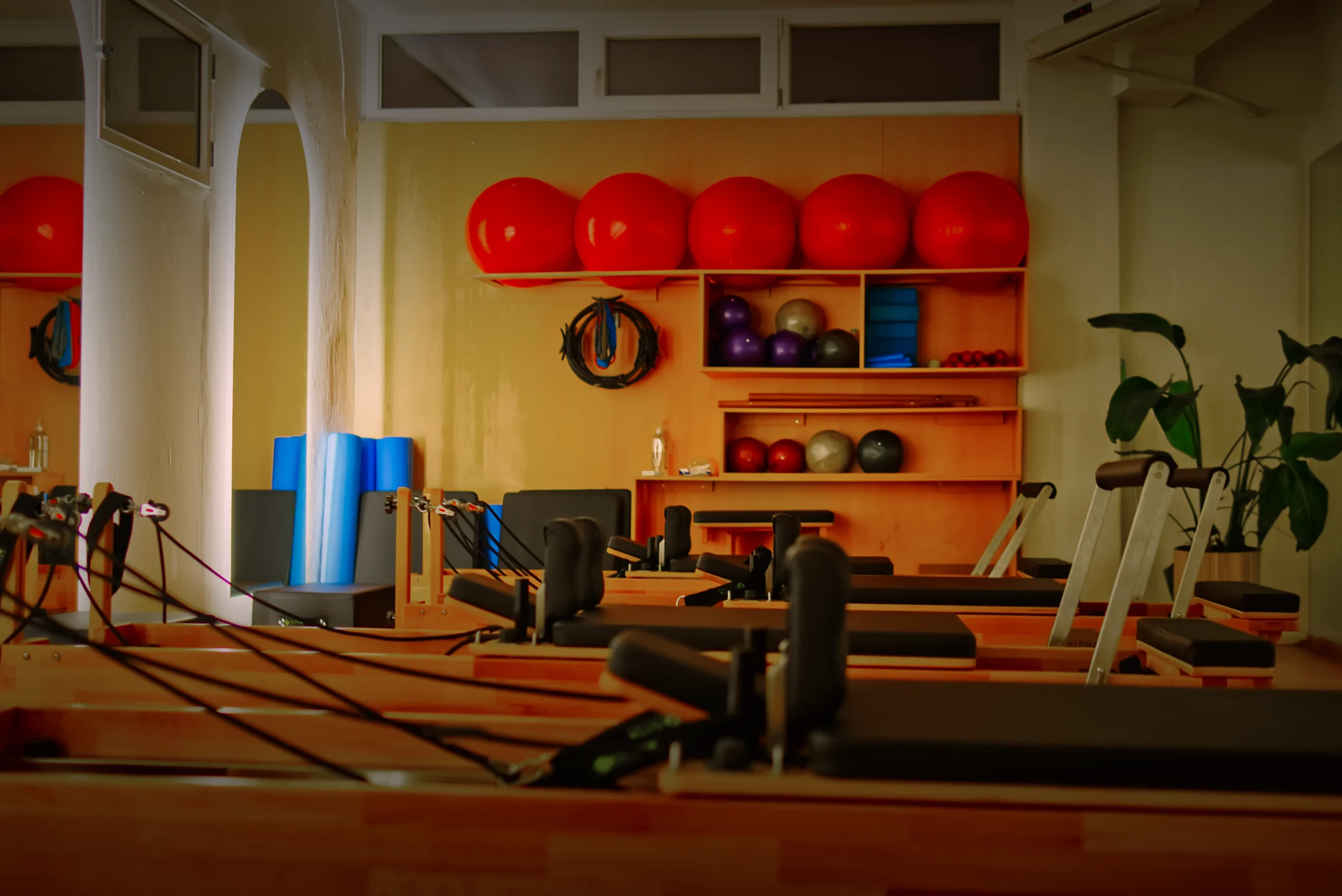 Pilates Reformer — Sport Fitness Club, Δράμα