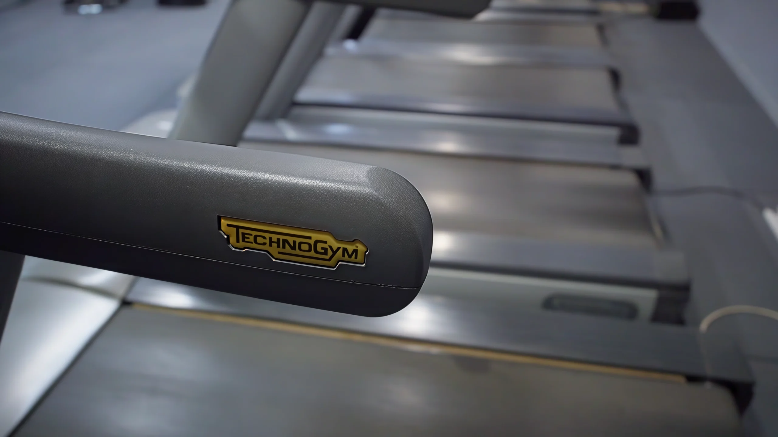 Σύγχρονα μηχανήματα δύναμης — Sport Fitness Club, Δράμα