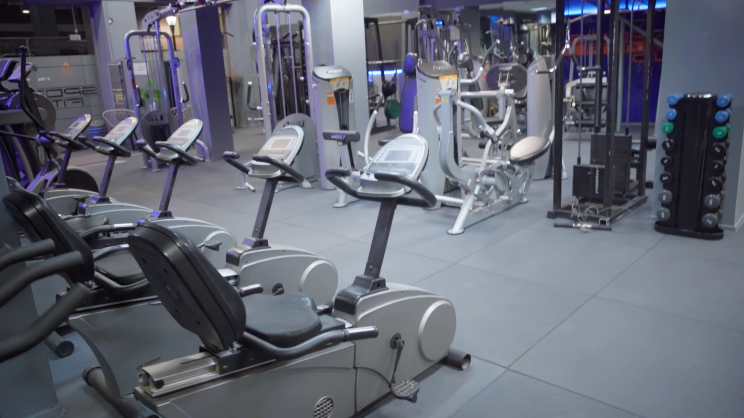 Διάδρομοι και ποδήλατα γυμναστικής — Sport Fitness Club, Δράμα
