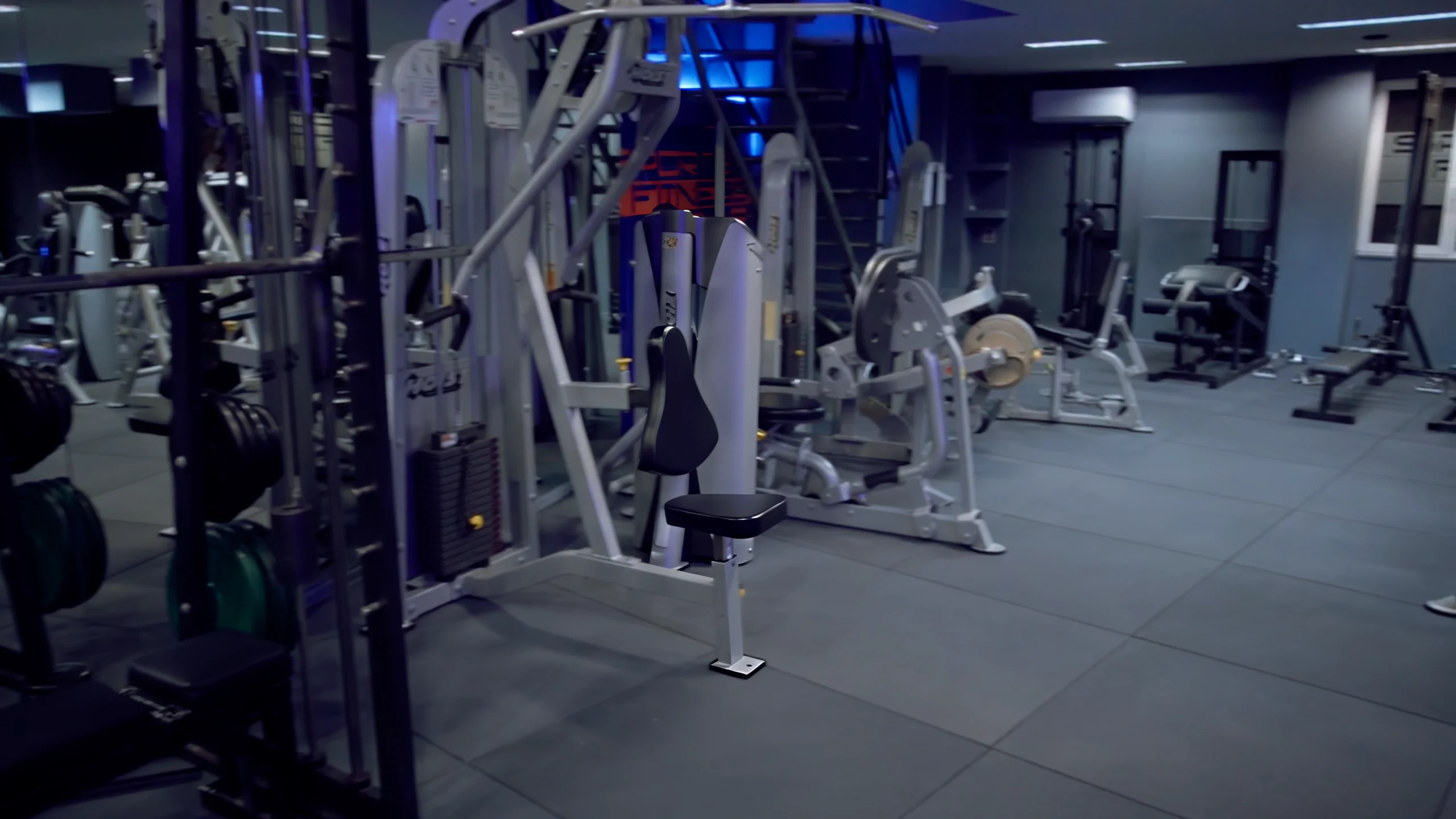 Αίθουσα αερόβιας άσκησης — Sport Fitness Club, Δράμα